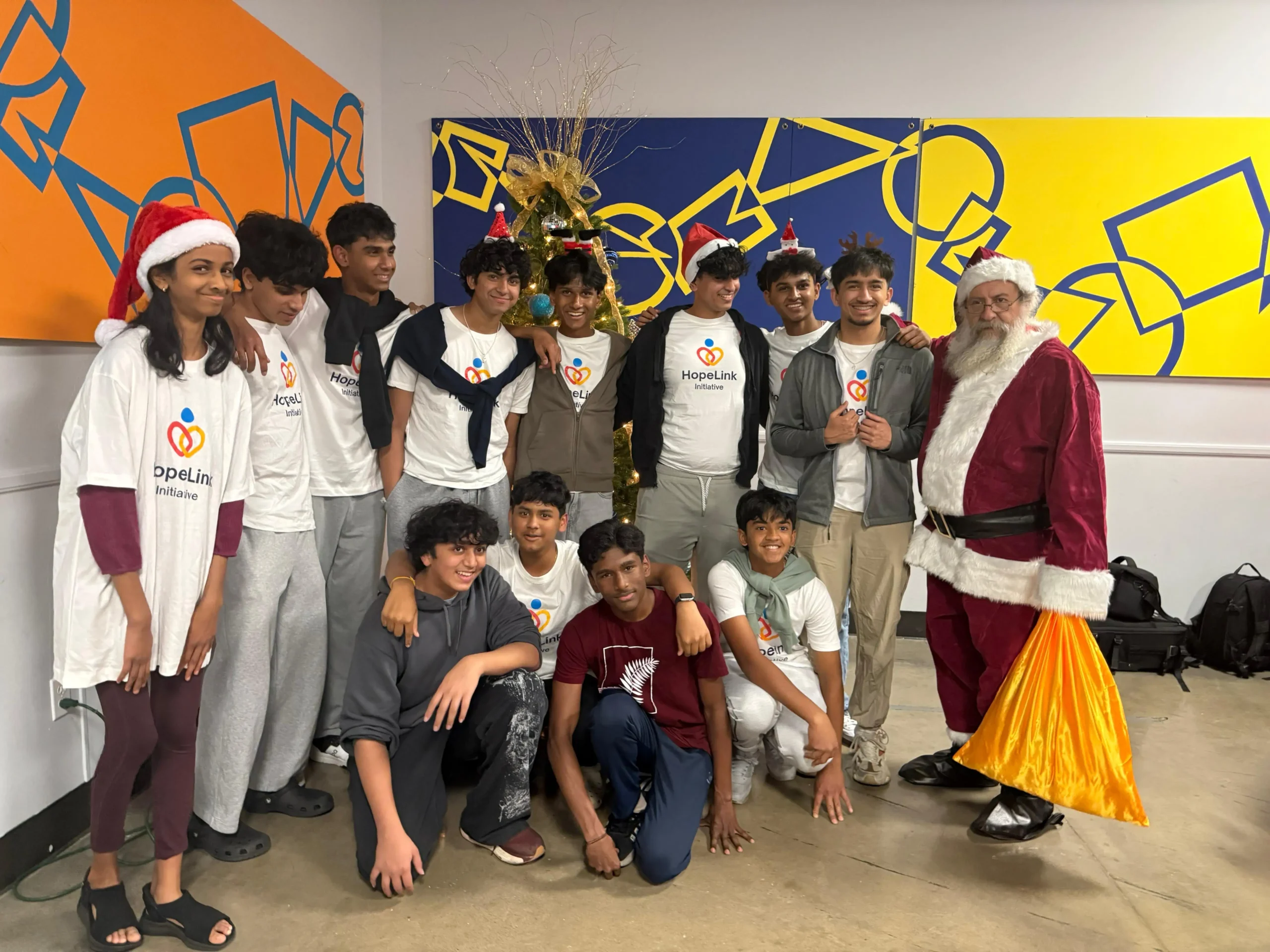 Santas 4 Sewa